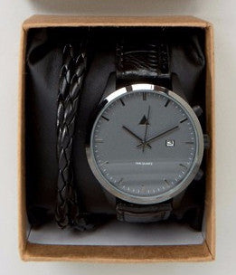 Watch and bracelet [powr-countdown-timer id=bcc3cb91_1480934262]